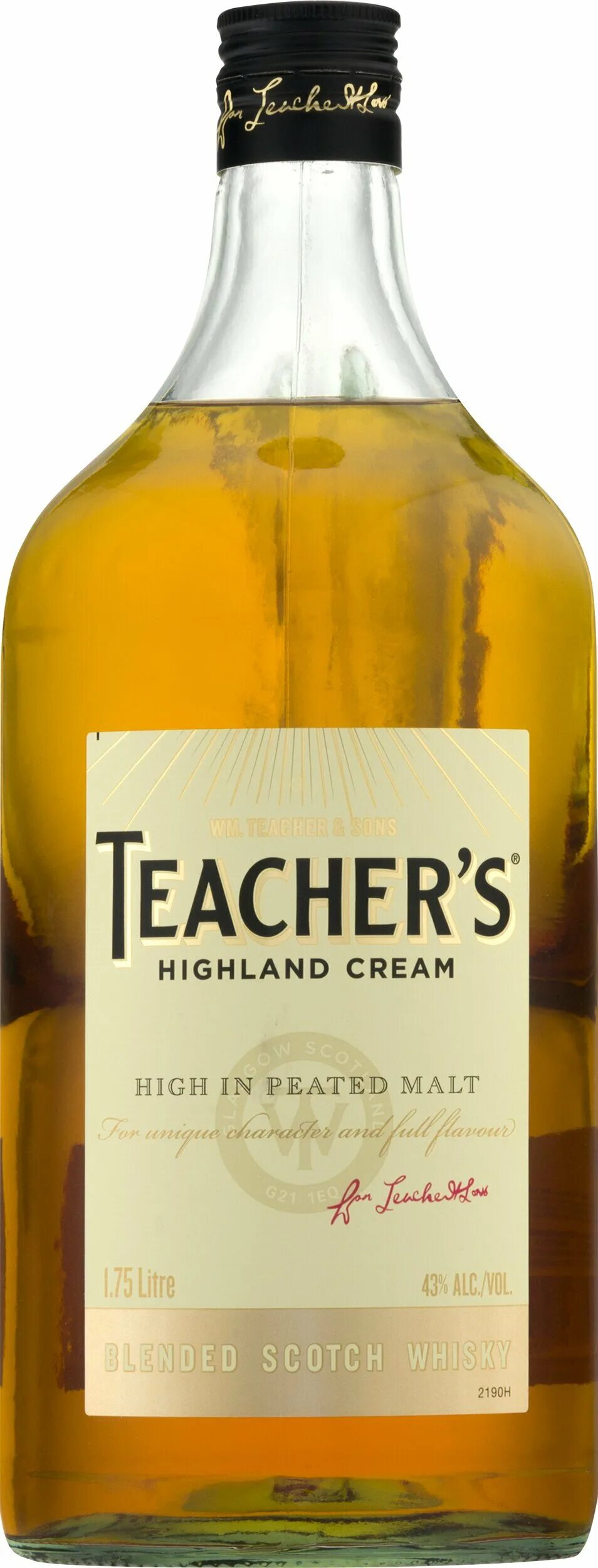 Inverness cream whisky. Виски тичерс. Whisky cream. Розовый ликер. Ликер в розовой бутылке.