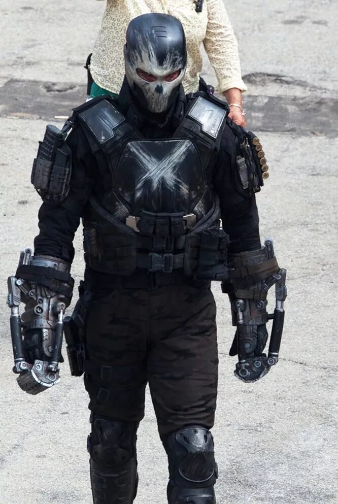Crossbones