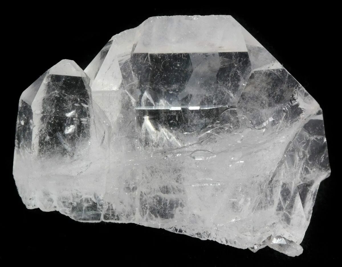 Crystal кварц. Пылевидный кварц камень. Монокристалл кварца. Кристаллы кварцита.