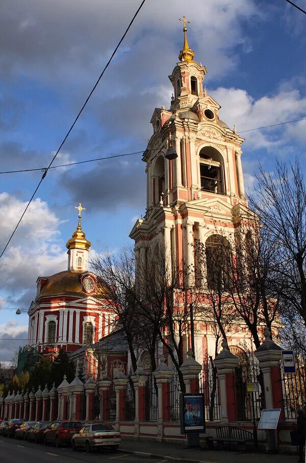 храм великомученика никиты на старой басманной. храм великомученика никиты, москва. церковь никиты мученика на старой басманной в москве. храм великомученика никиты на старой басманной. храм святого великомученика никиты.