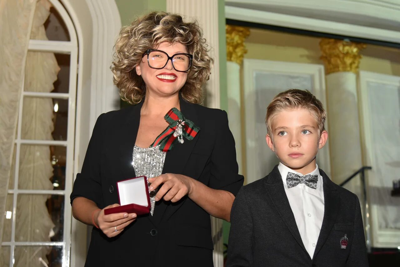 Ольга дроздова актриса. Ольга певцова актриса. Дроздова 2020. Певцов с сыном елисеем 2020. Ольга дроздова.