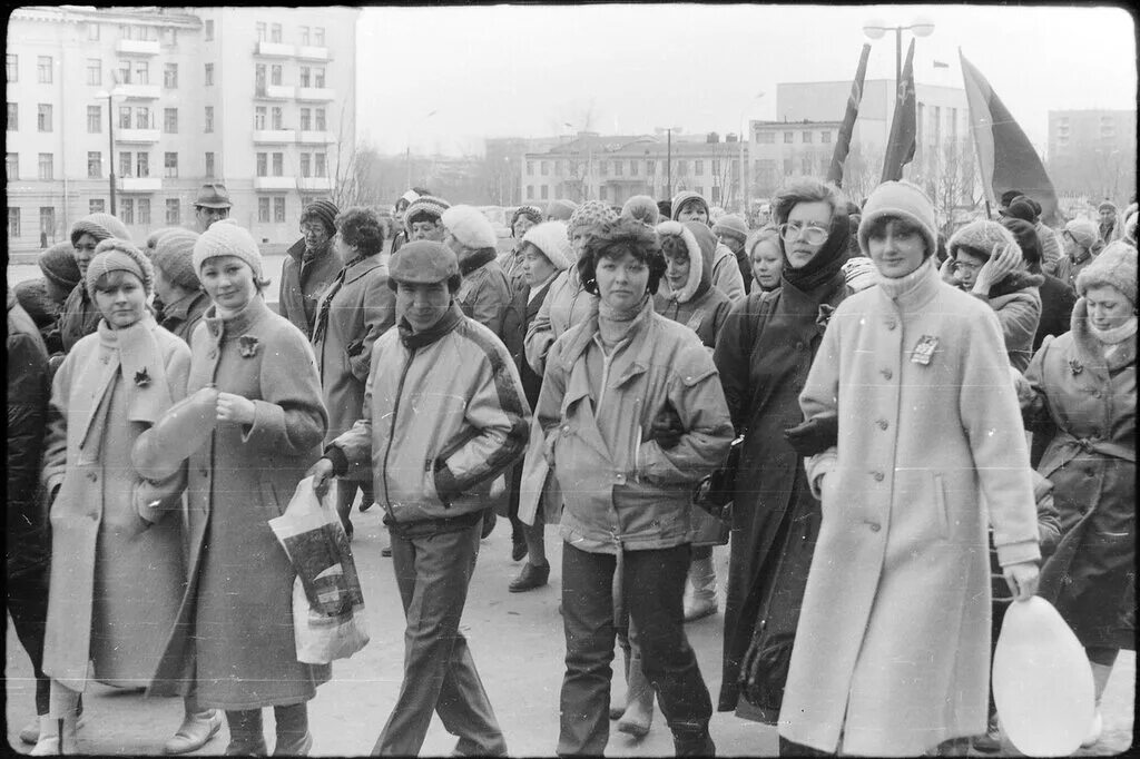 Политики 80х. 1970-Е годы в СССР. Мода СССР. Советские люди. Советские люди 70-х годов.