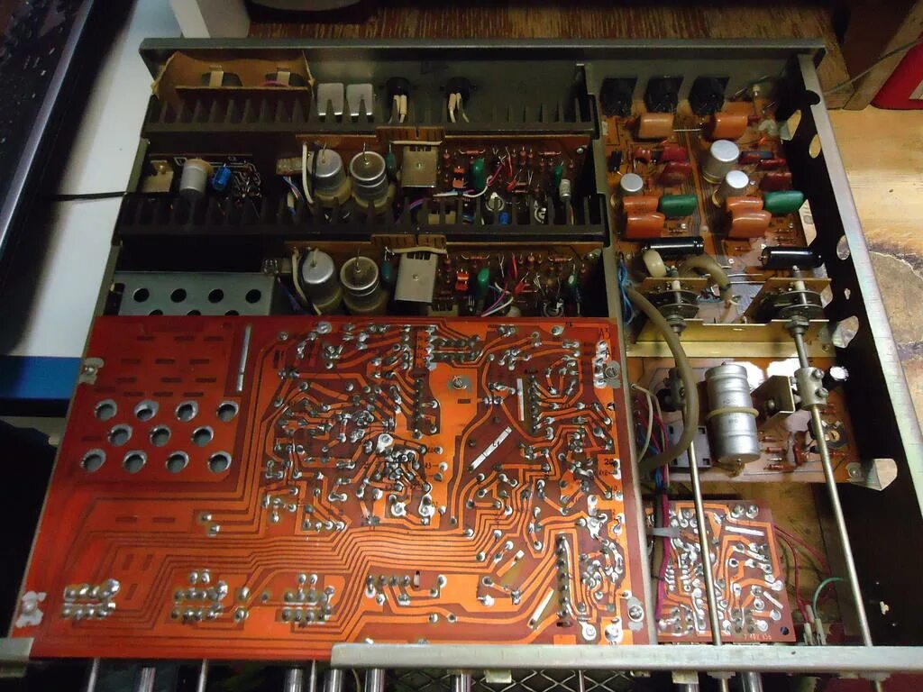 431410. Осциллограф c1-101. Усилитель амфитон у 101. Транзистор мп103 этикетка. Транзистор мп 101 б.