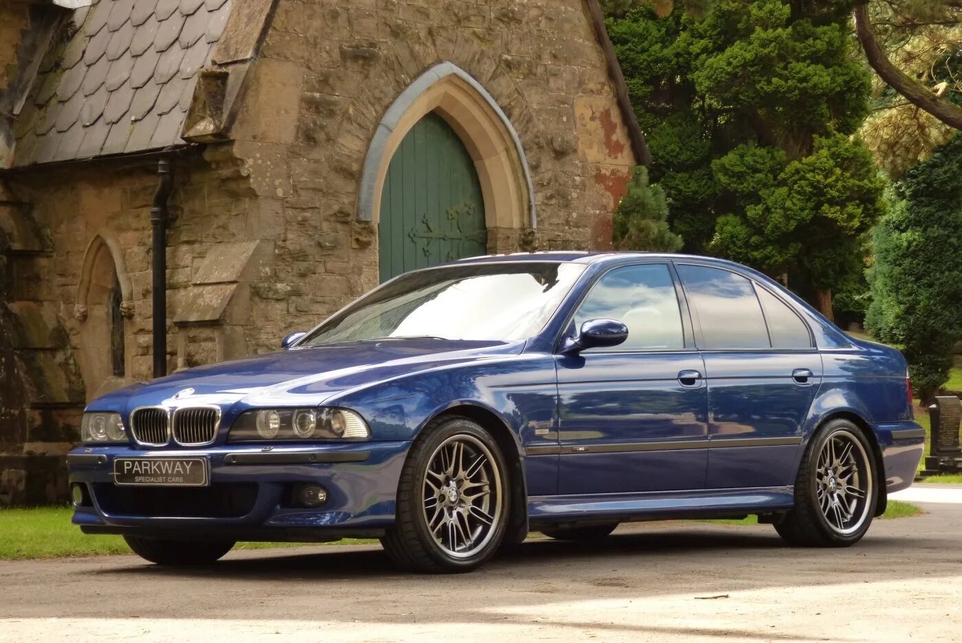 Каталог бмв е39. Bmw 5 e39. Бмв 39 кузов. Каталог бмв е39. Bmw m5 е39.