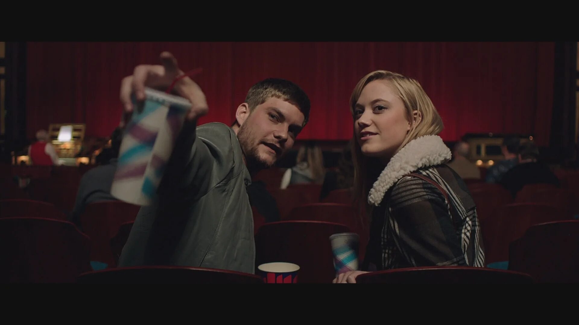 Оно/оно следует за тобой (2014). Страшные кадры it follows. It follows 3. It follows 3. It follows 3.