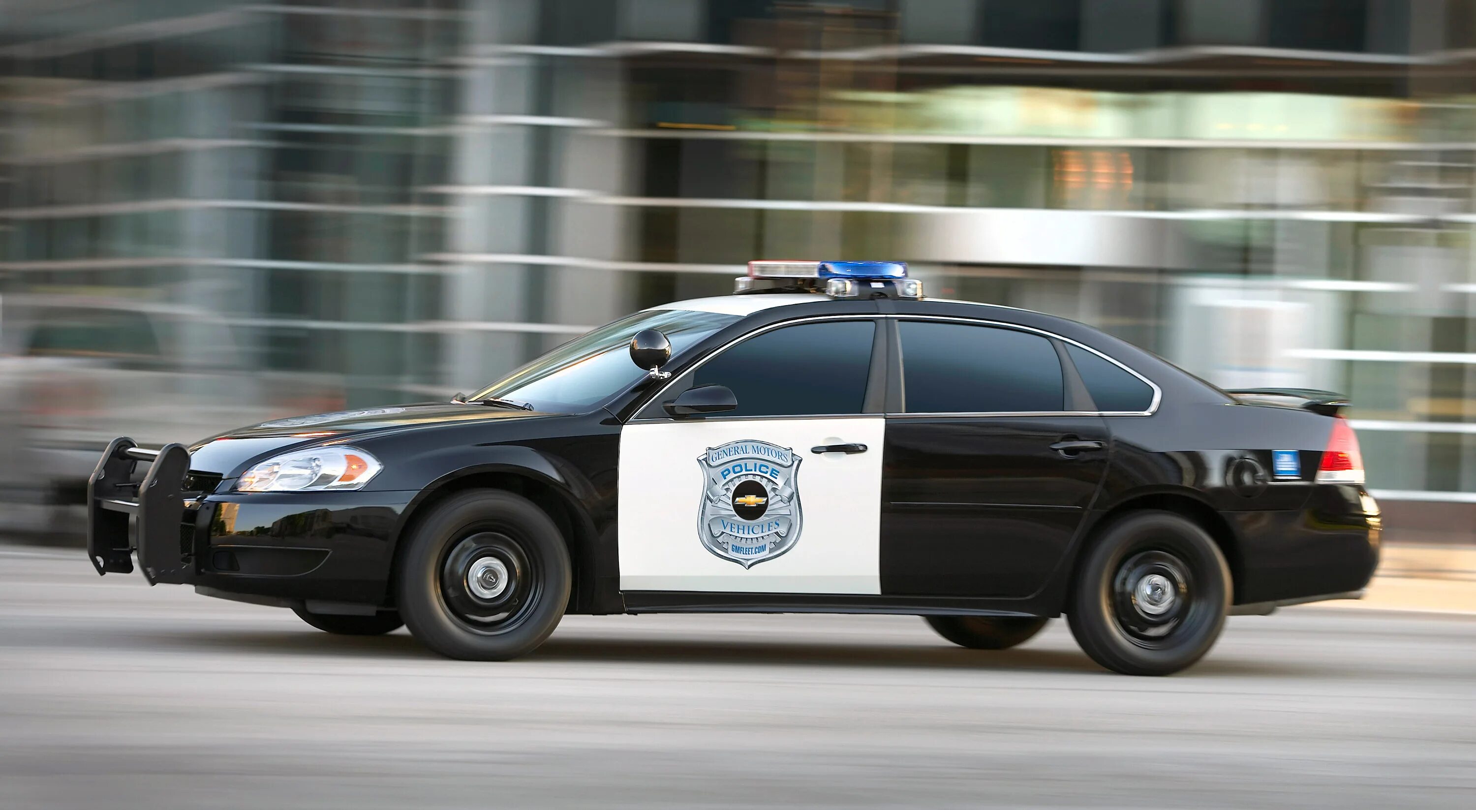 Сколько полицейских машин. Шевроле каприз 2011 полиция. Chevrolet Caprice 2020 Police. Chevrolet Caprice 9c1 и PPV.. Chevrolet Caprice Police Interceptor.