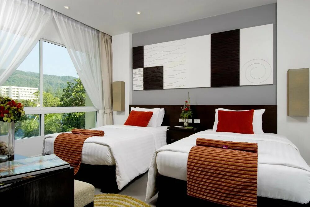 Movenpick resort karon. Отель парадокс резорт пхукет. мовенпик отель тайланд. пхукет movenpick. movenpick karon beach.