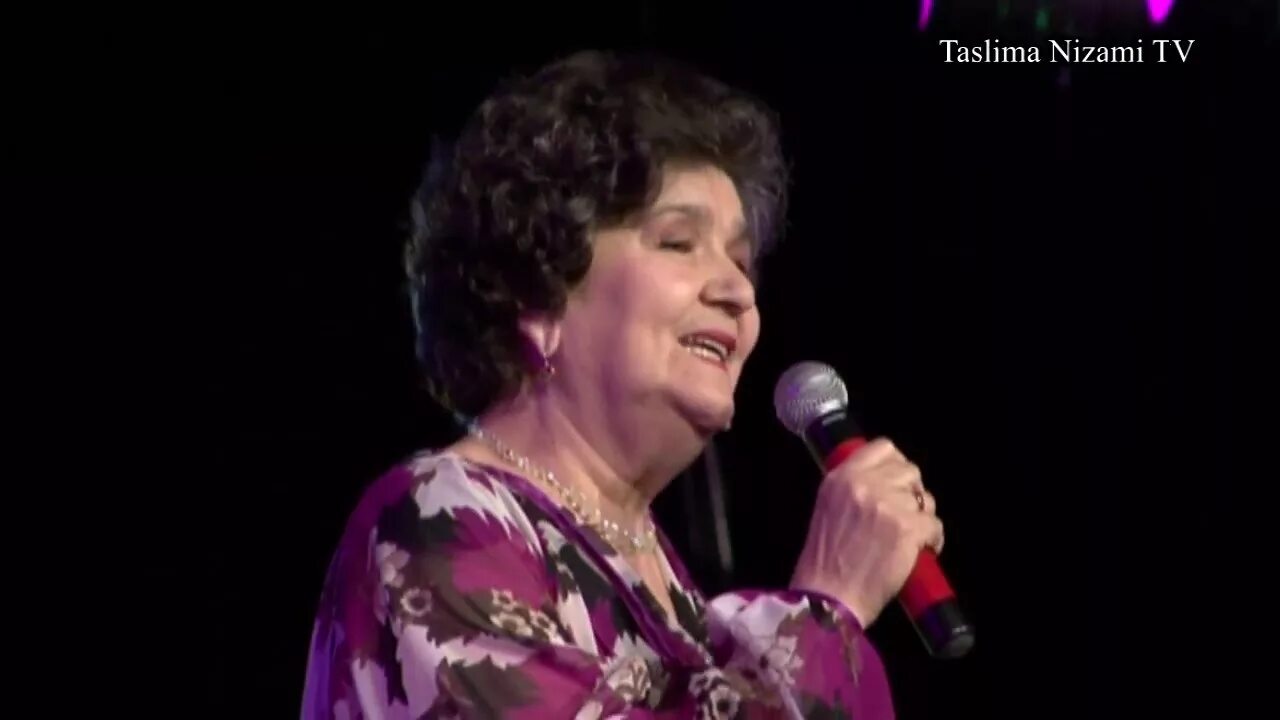 Баянисты татарской эстрады известные. Татарский гармонист. Певица татарстана флера сулейманова. Флюра хурматова биография. Татарский гармонист.