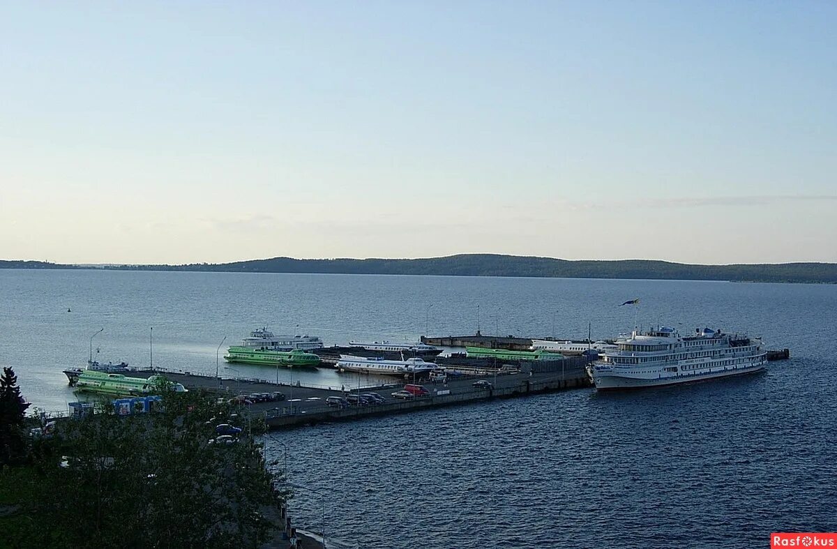 речной вокзал петрозаводская. речной вокзал 1975. петрозаводск старый речной вокзал. водный вокзал петрозаводск. речной вокзал петрозаводск ссср.