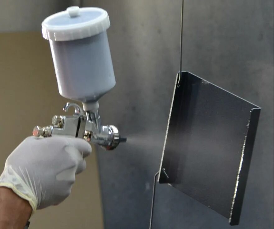 Coat testing. Teflon coating. fissic coating. stands for testing sprayers. hot coatings znal coatings book.