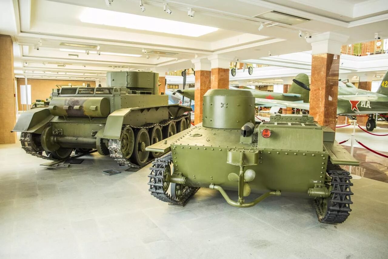 Малый плавающий танк т-37а. Фиат 3000 танк. Первый а 38. Первый а 38. Первый а 38.