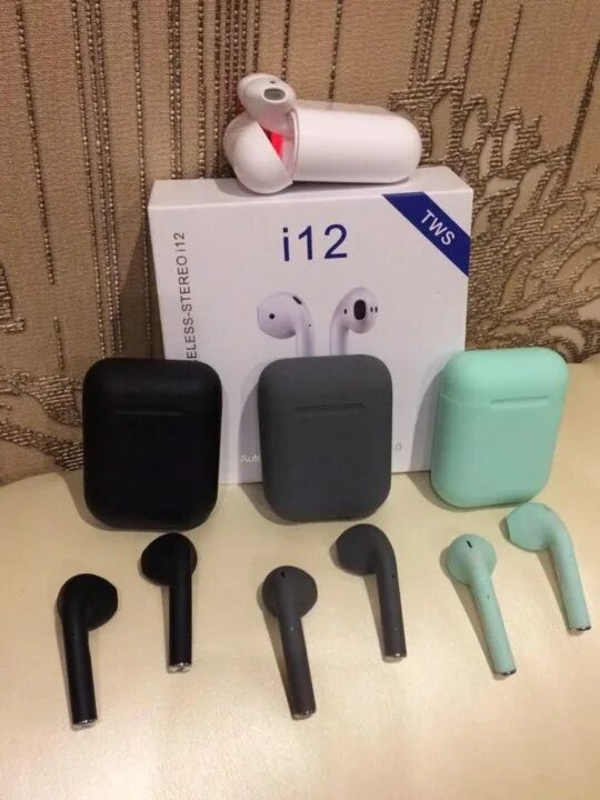 I12 tws наушники. Наушники i12 TWS. Наушники Apple i12. AIRPODS i12. TWS i12 беспроводные наушники разъем.