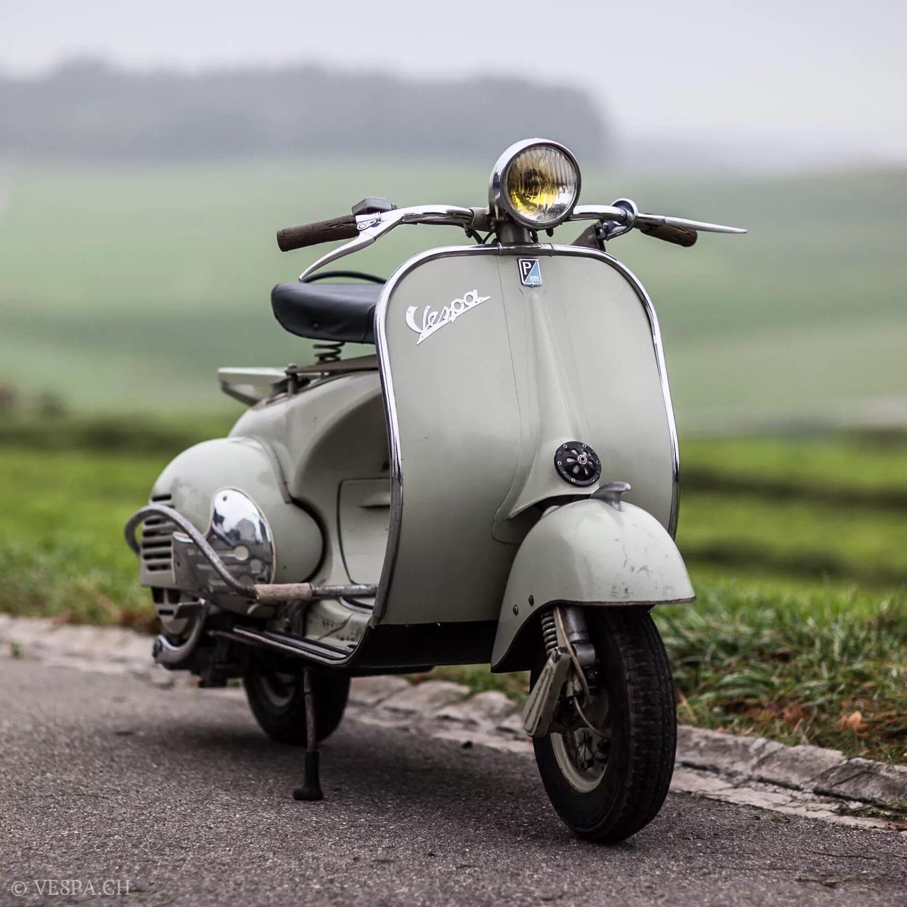 Мотороллеры спб. Мотороллер тула т200. Мотороллеры спб. Мотороллер vespa 50. Vespa мотороллер 600 кубов.