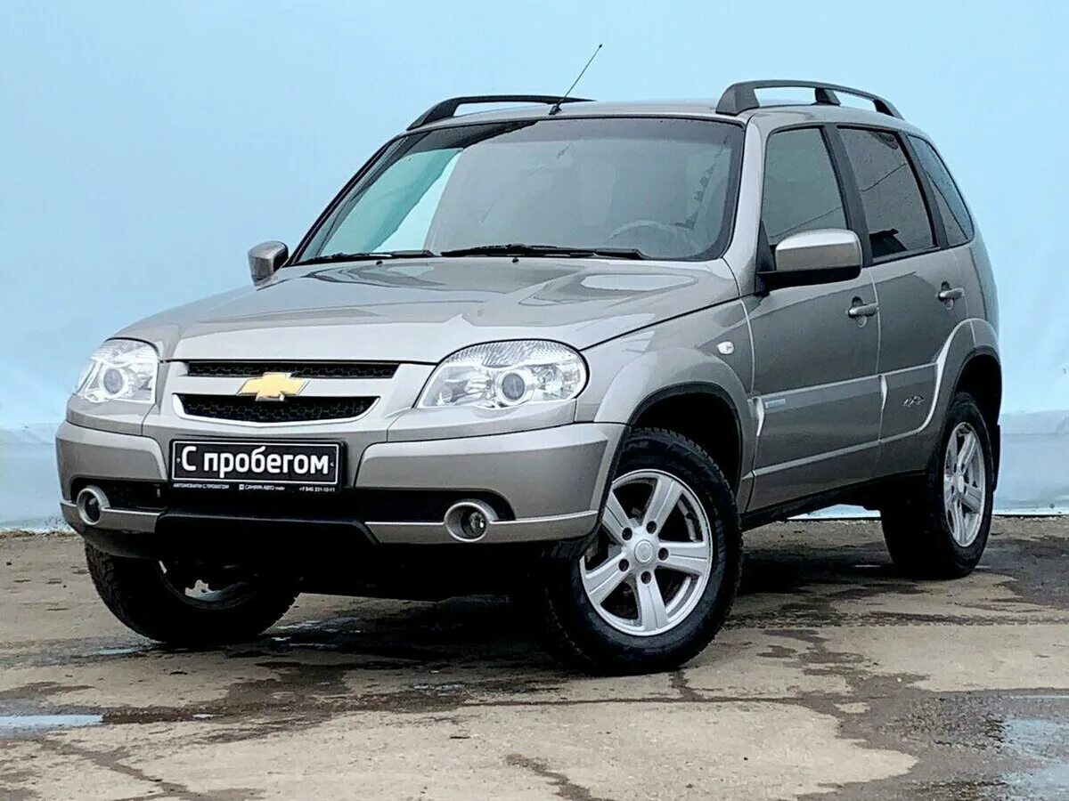 Купить шевроле в удмуртии. Chevrolet Niva 2013 года. Шевроле Нива 2013 год серый. Нива Шевроле с пробегом Самара. Нива Удмуртия.