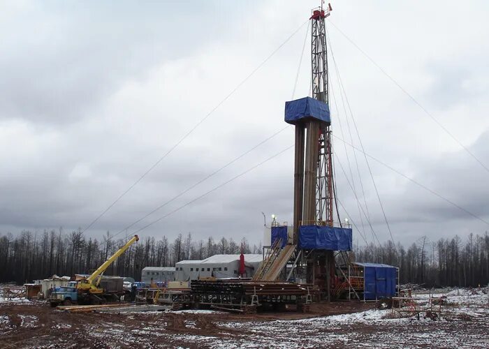 инженер нефтяник. красноярский филиал ао сск. оператор добычи нефти и газа. слесарь технологического оборудования. обслуживание буровой.