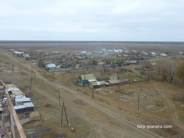 Комсомольское краснокутский район саратовская область. Лепехинка Краснокутский район Саратовская область. Чкалово Краснокутского района Саратовской области. Лепёхинка Краснокутский район. Лепехинка Краснокутский район школа.