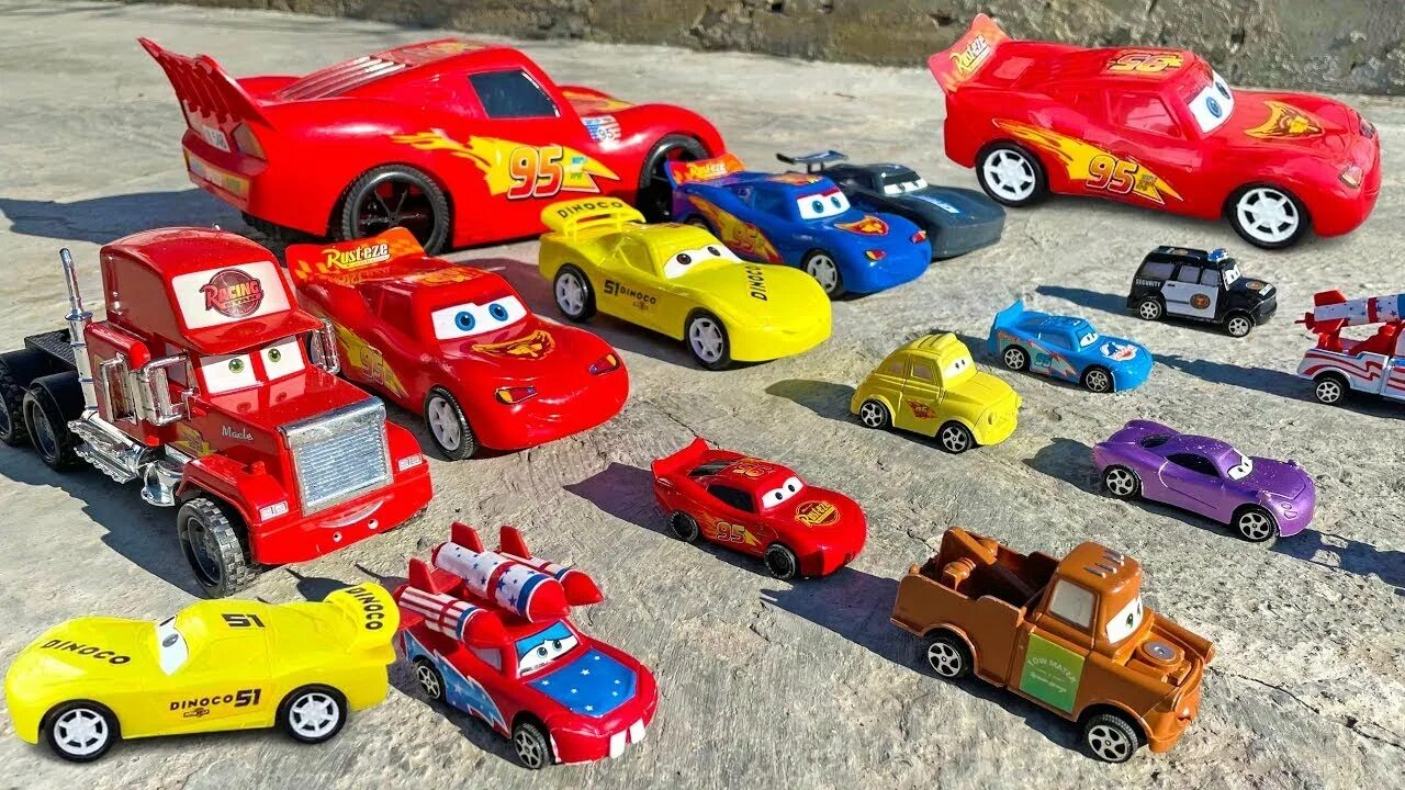 Молния Маккуин и Салли 18. Cars Pixar Mater Toy. Disney Pixar cars 3 Lightning MCQUEEN cars wrong. NASCAR Lightning MCQUEEN MCQUEEN vs Dinoco Lightning MC QQ. Wrong cars