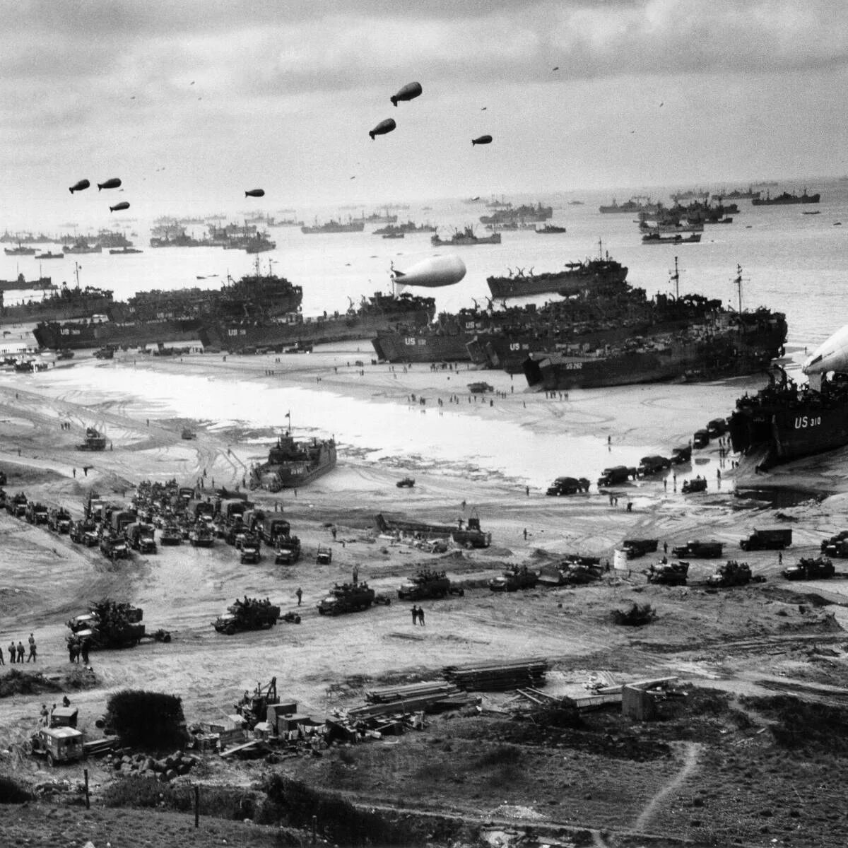 Высадка союзников в нормандии операция. Высадка в Нормандии 1944. Операция Оверлорд высадка в Нормандии. Высадка союзников в Нормандии. Операция Оверлорд во второй мировой войне.