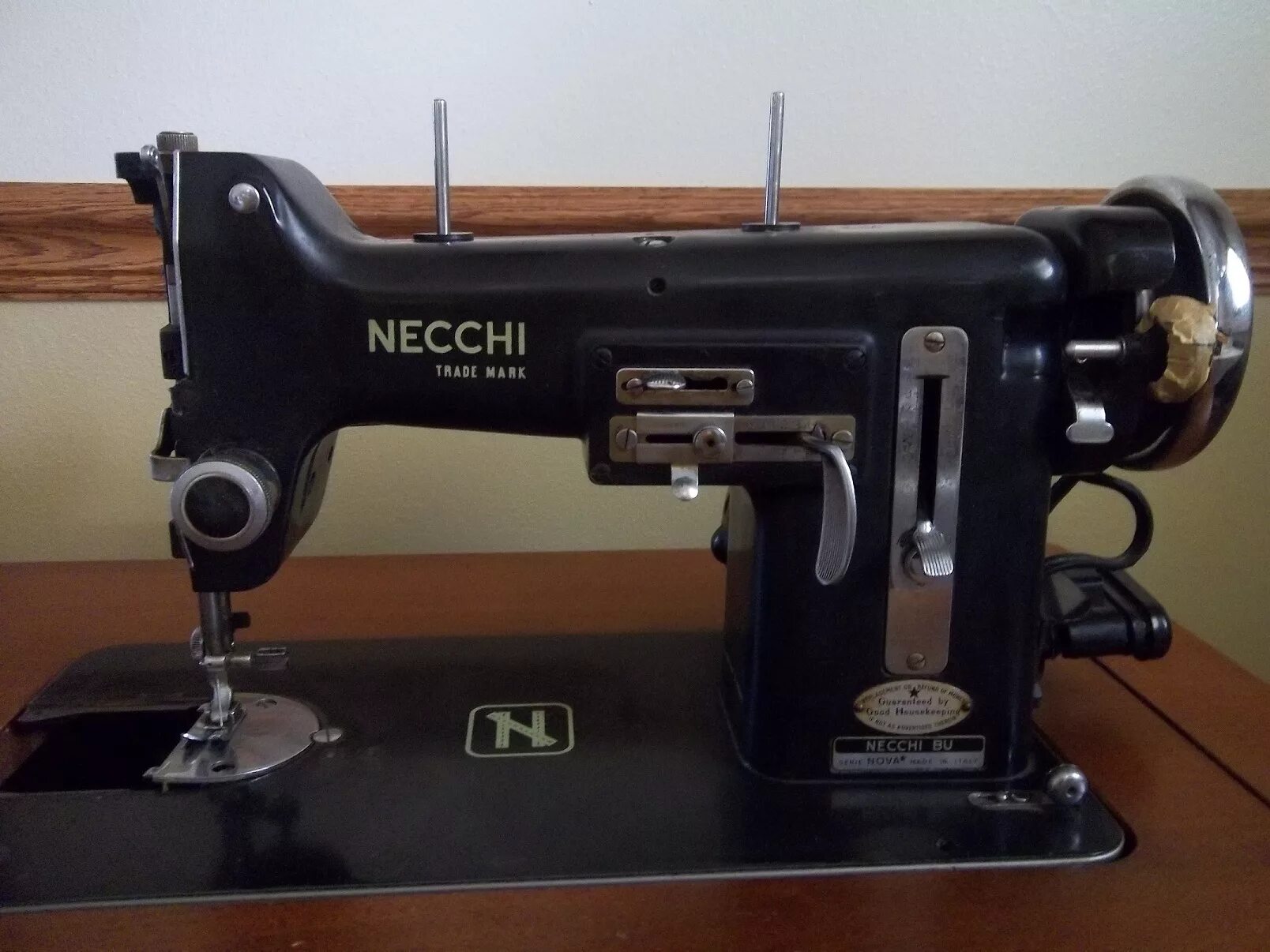 Швейная машина Necchi 7575. Швейная машина Necchi Type 544. Швейная машина Necchi q132a. Швейная машина Necchi 575fa.