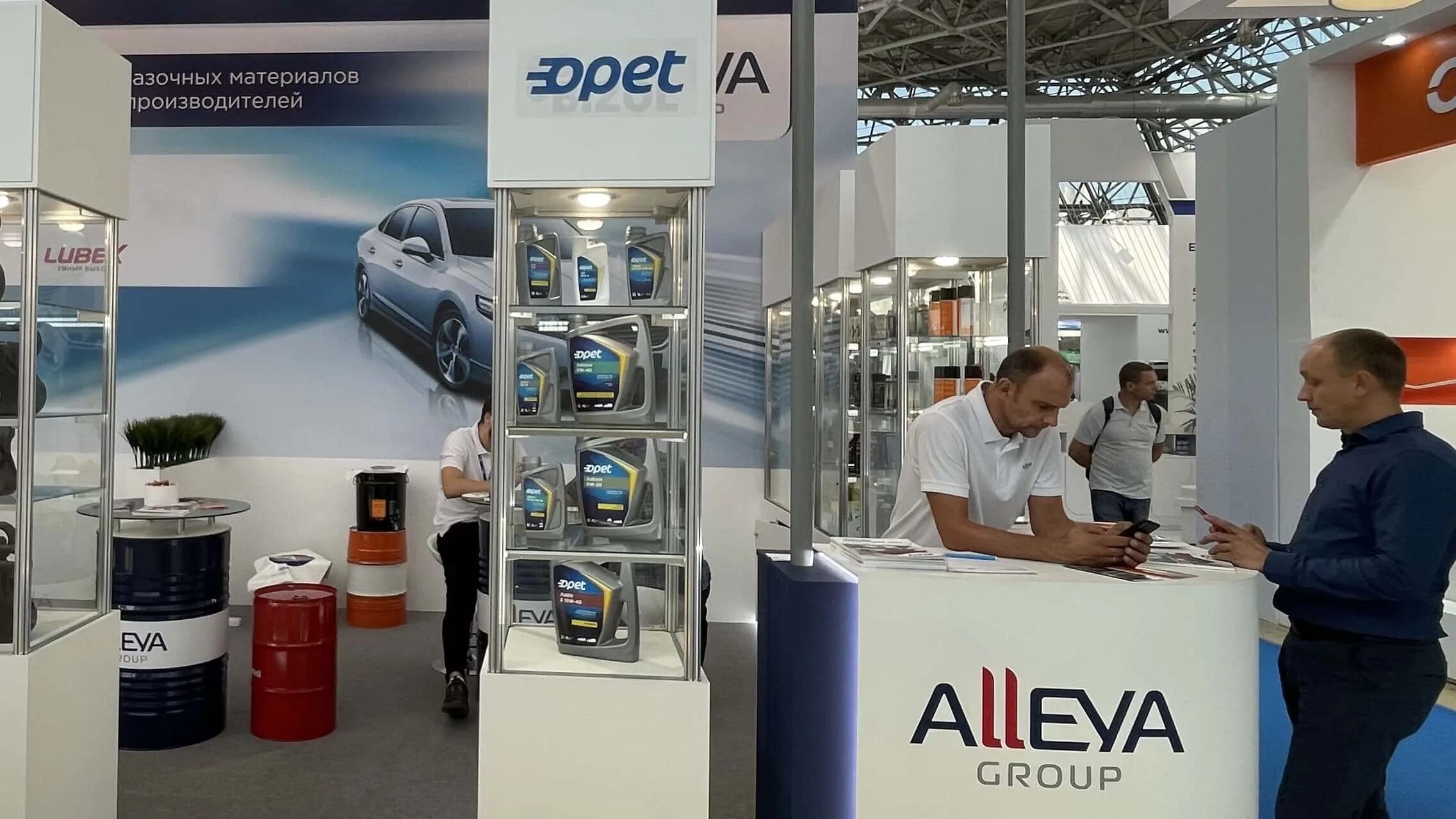 Alleya group стенд. Выставка мимс 2023. Аллея групп. Аллея групп. Жилой комплекс парковые аллеи.