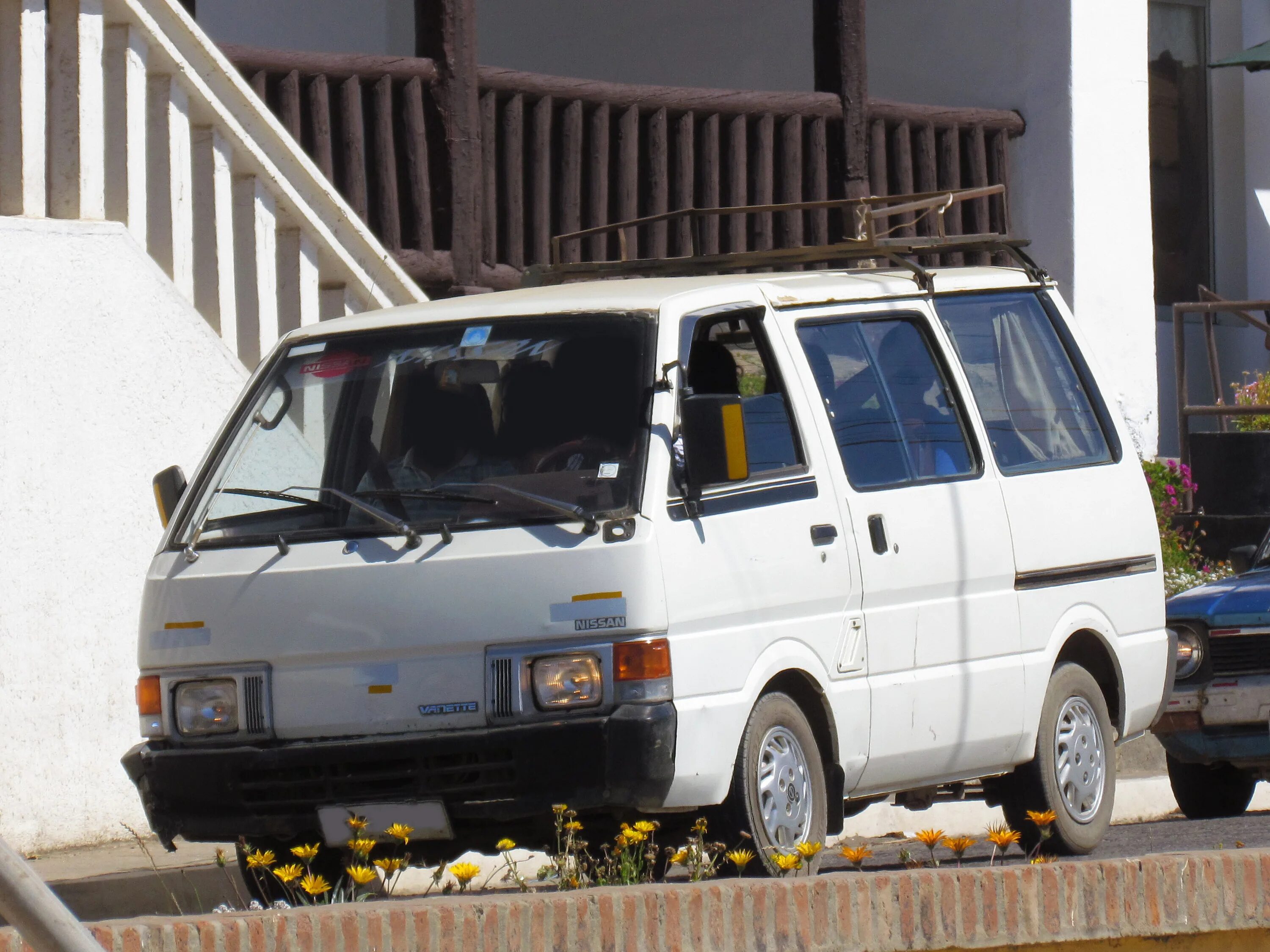File:Nissan Vanette Van 006.JPG - Wikipedia