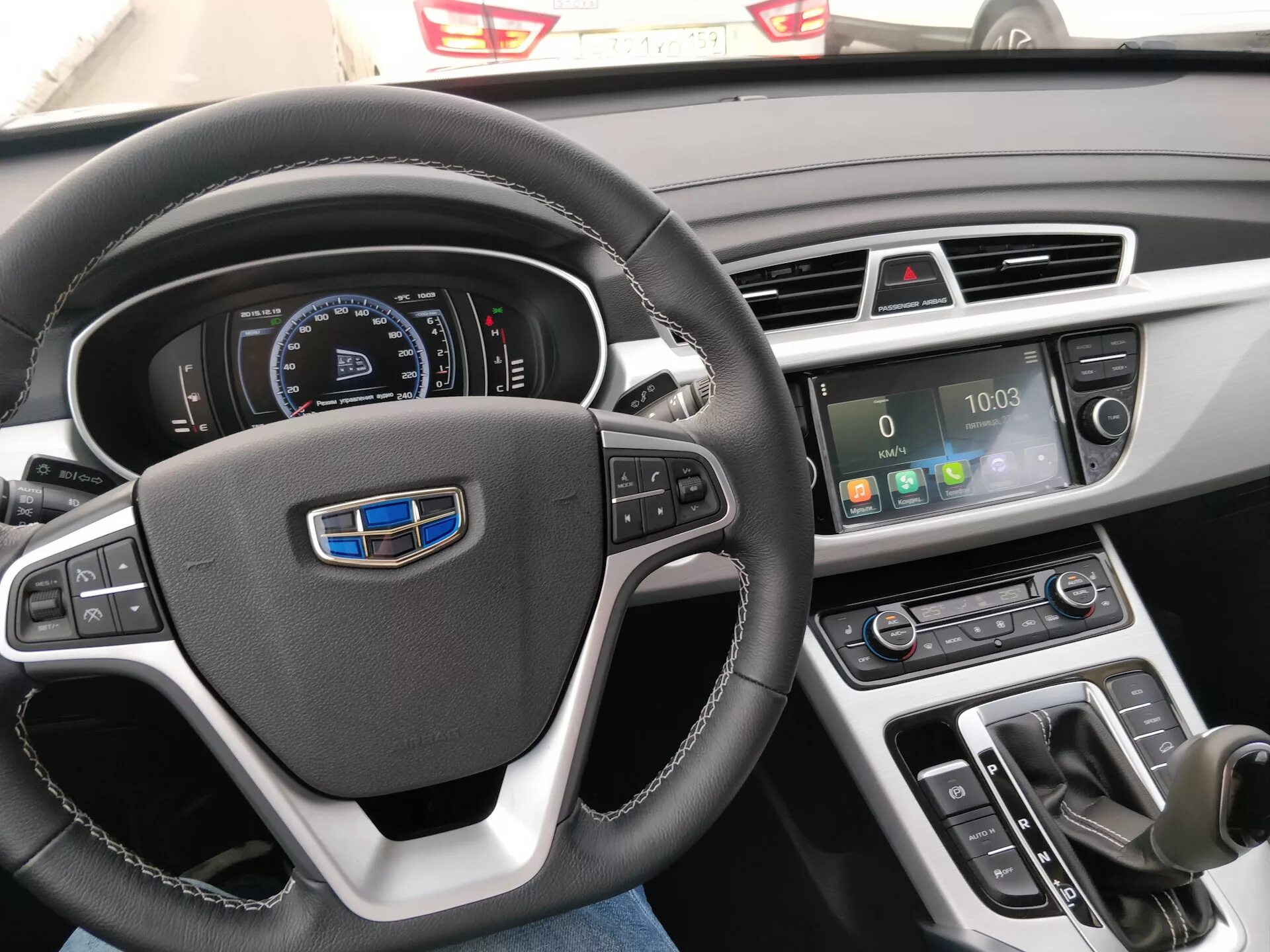 Geely emgrand ec7 салон. Geely emgrand x7 2018. Geely emgrand ec7 2013 салон. Эмгранд автомат отзывы. Geely emgrand 7 салон.