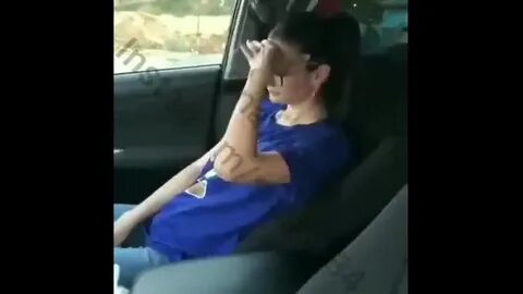 Изменила в машине