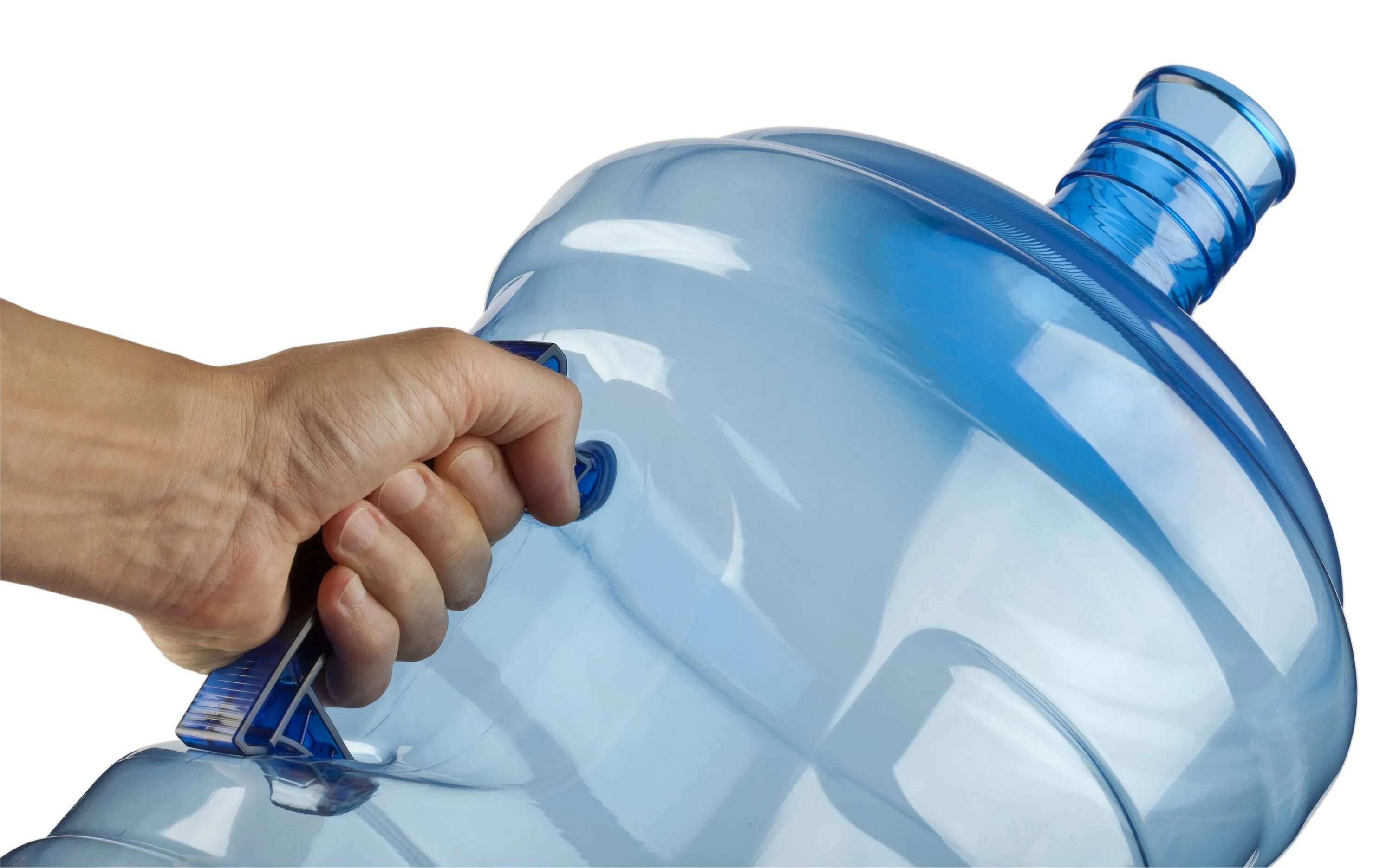 Бутылка из под кулера. Вода в бутылях. Бутылка для воды. Бутыль воды для кулера. Бутылка воды 19 литров.