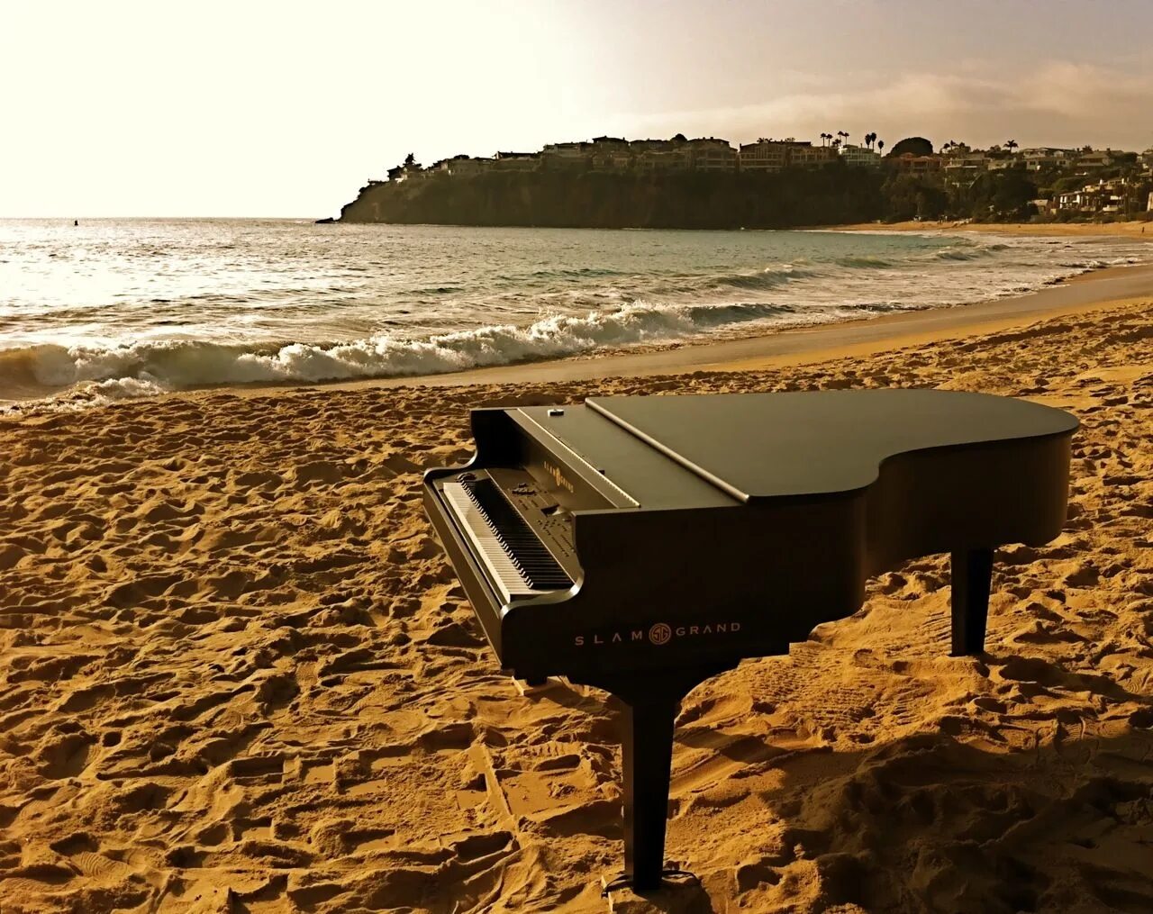 Красивая мелодия спокойная музыка. Рояль на берегу моря. Пианино у моря. Пианино на берегу моря. Рояль на природе.