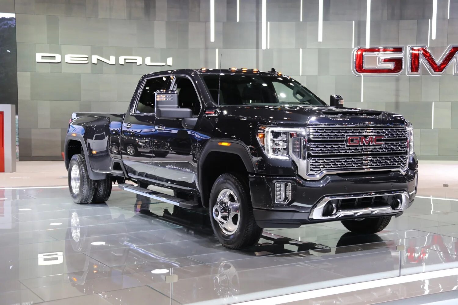 GMC Sierra 2021. GMC Sierra Denali 2021. Пикап т8 новый цена