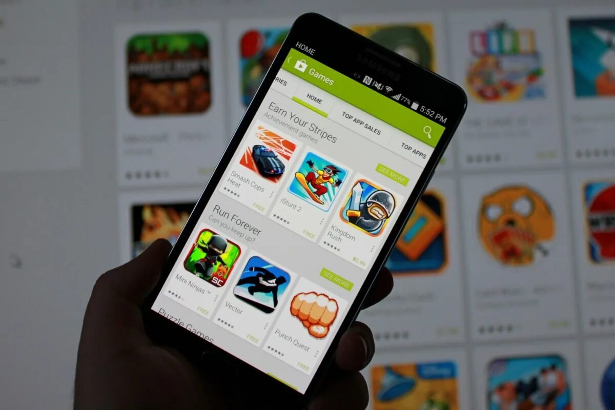Специальное приложение чтобы играть. Магазин приложений android. магазин мобильных приложений для андроид. google play приложение. реклама мобильного приложения.