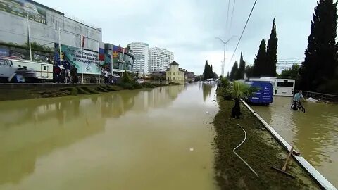 Шторм в адлере сегодня