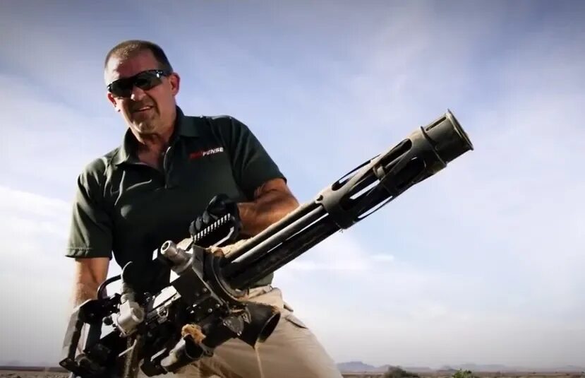 Вес минигана. Пулемет m134 minigun. m134 minigun калибр. m134 minigun скорострельность. m134 minigun вес.