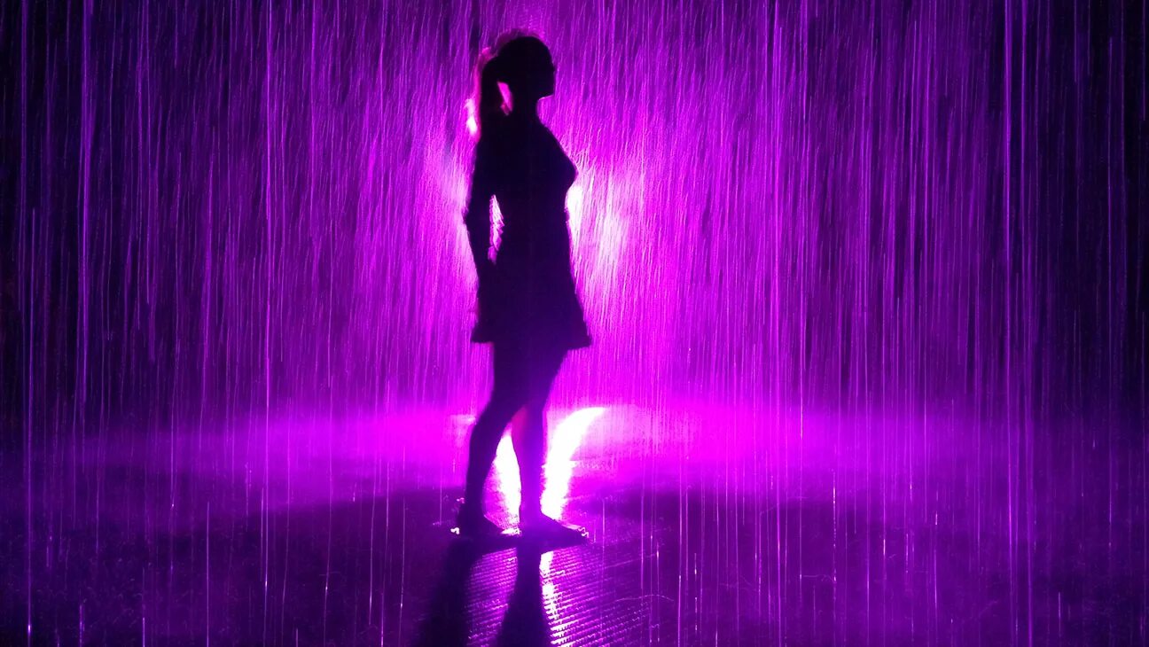 Чёрная пантера фортнайт. Поселок лаванда алушта лавандовые поля. Пурпурный дождь. Девушка в фиолетовом свете. Анастасия морева лавандовое поле.