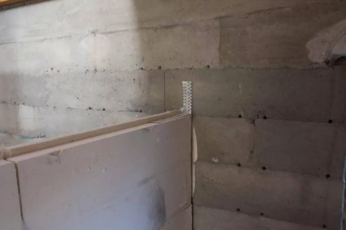 Крепежи для кладки кирпича перегородки. Закладные для газоблока. Закладные газоблок. Фасадный инси блок. Блок бетонный пазогребневый 100мм.