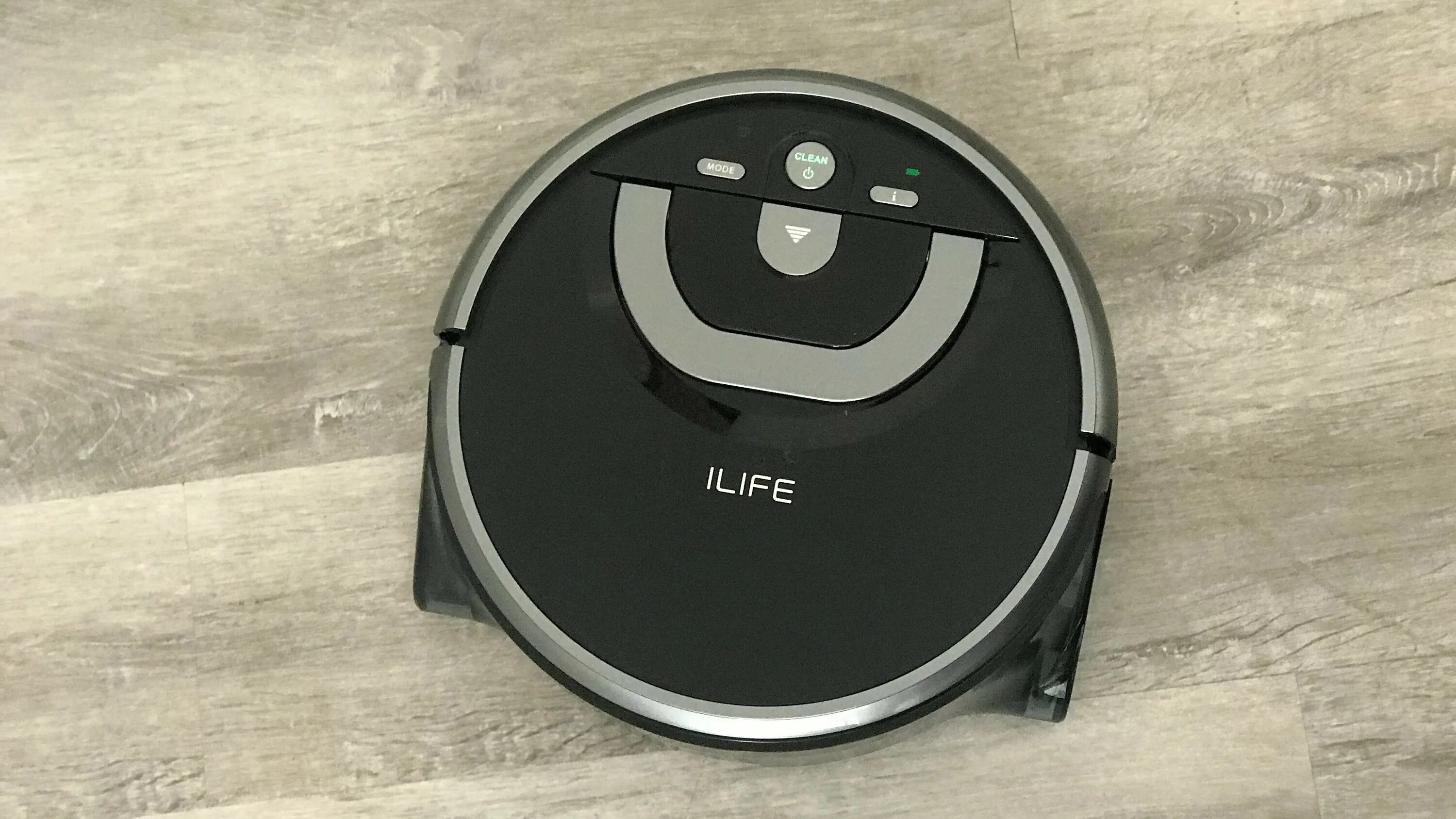 ILIFE w400. ILIFE SHINEBOT w400 робот мойщик пола. ILIFE w400 разборка. Робот пылесос с мойкой для пола.