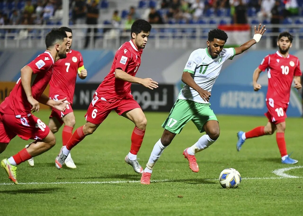 Федерация футбола таджикистана. Иордания азия кубок. Футбол азия таджикистан иордания. Форма национальной сборной тайланда по футболу 2022. Таджикистан юношеская сборная по футболу.