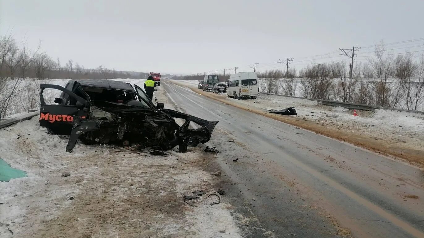 Авария в Безенчукском районе. ДТП 1 февраля 2021 Безенчук. Авария в Самарской области Безенчукский район. Последние новости 1 февраля