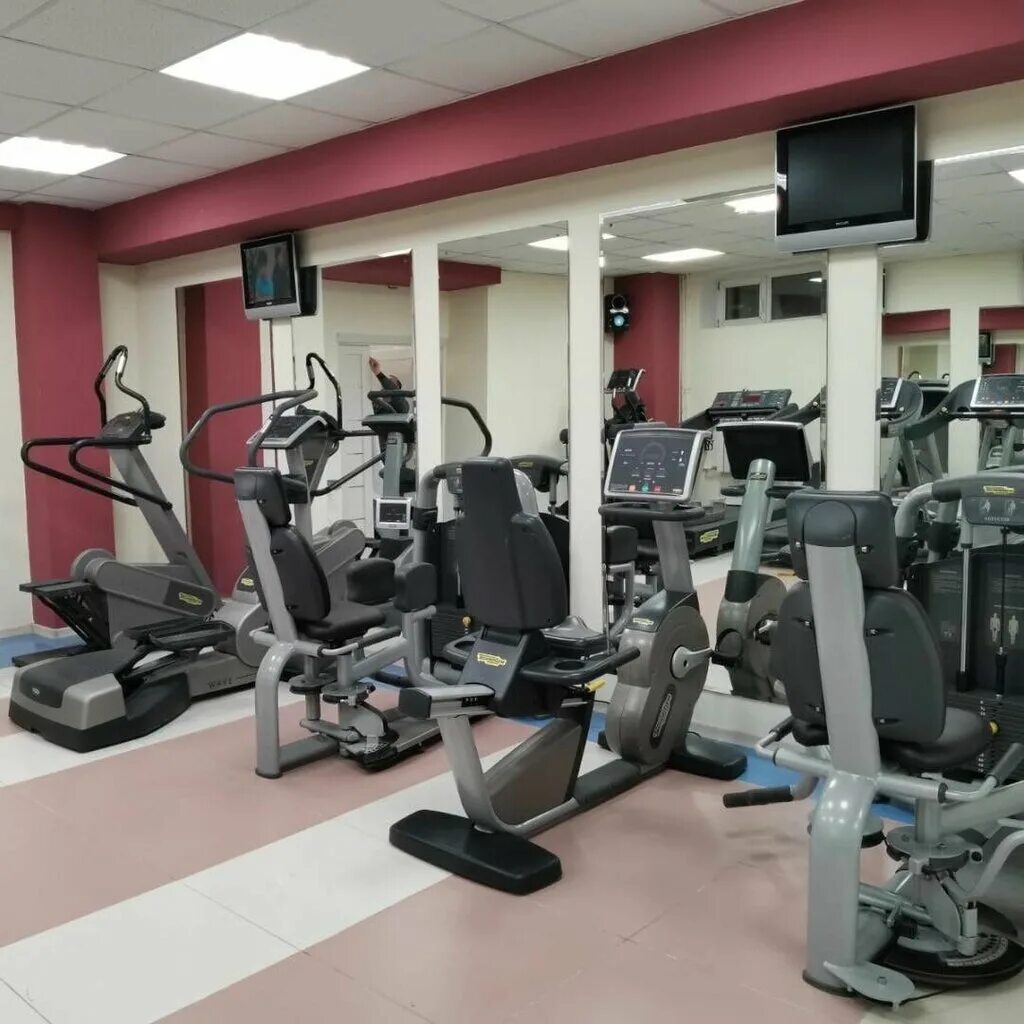 югра-атлетикс ханты-мансийск. юграмегаспорт ханты-мансийск. фитнес ханты-мансийск. тренажерный зал ханты мансийск ленина 117. юграмегаспорт ледовый дворец.