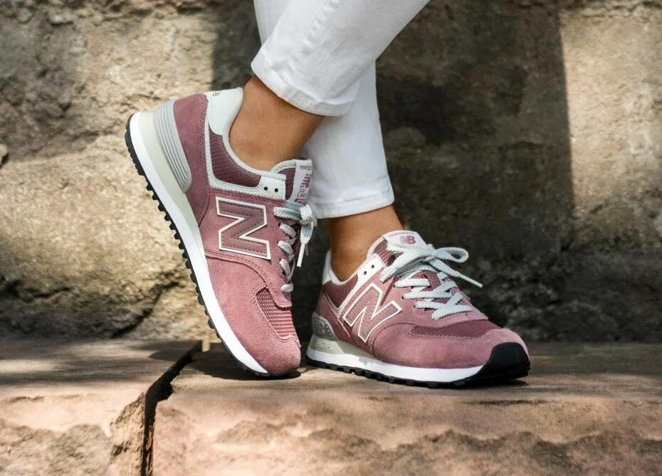 Одежда new balance. Нью бэланс 574. NB 574 v2. New Balance кроссовки 574v2. New Balance 574 Classics reimagined.