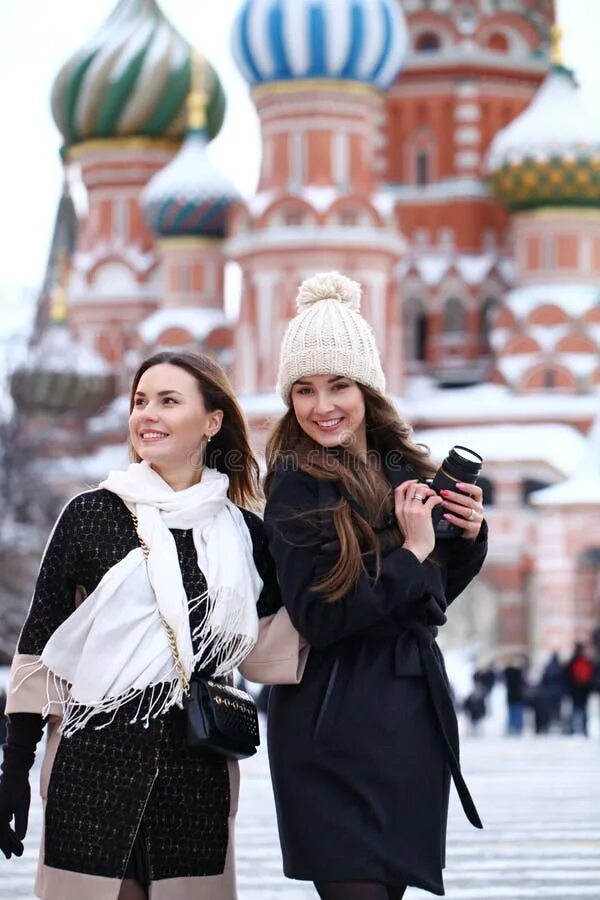 Приглашает девушки в москве. Красивые московские девушки. Девушки москвы. Moscow chicks. Приглашает девушки в москве.
