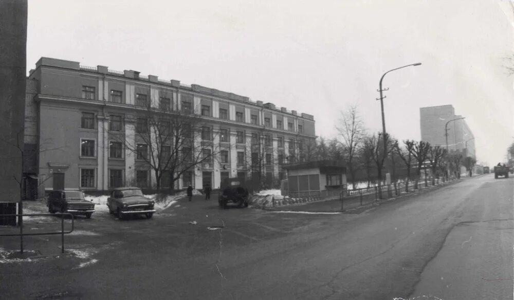 Рязанский завод 1937. Красное Знамя Рязань 1970 год завод. Приборный завод Рязань. Теплоприбор Рязань. Рязань телефон красного знамени