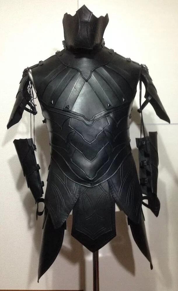 Armor project. Skyrim nightingale armor. доспех найтингейл. кожаная броня туториал. кюри кожаный доспех.