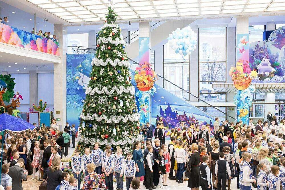 Новогоднее представление 2025 москва