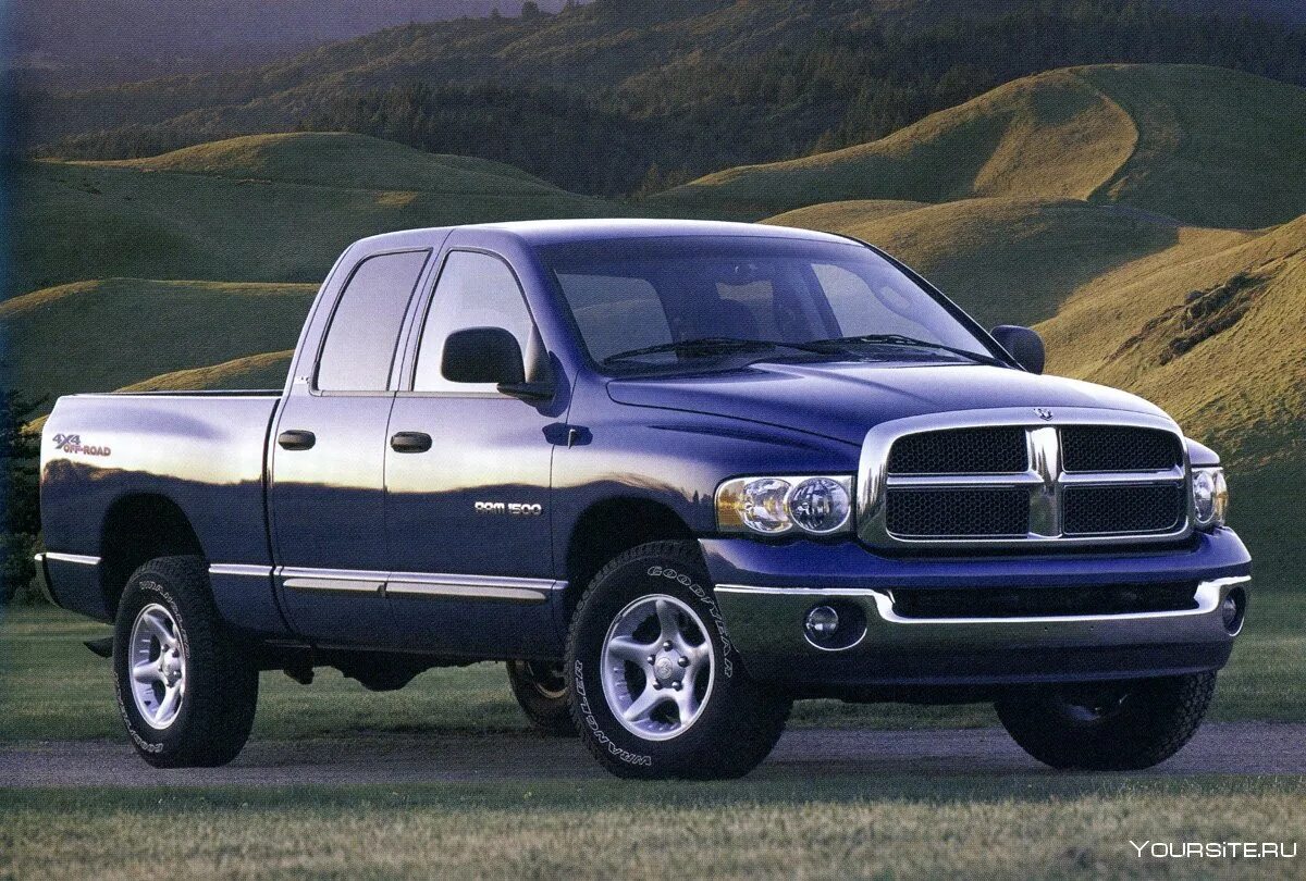 Додж рам поколения. Dodge Ram 2003. Dodge Ram 1500 2003. Dodge Ram 2500 2003. Dodge Ram 3.7.