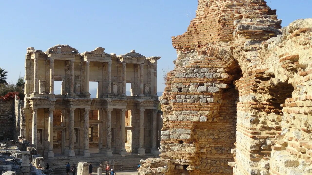 Руины древнего города. Древний город пергам турция. Руины карфагена тунис. Древняя троя (илион). Руины древнего города.