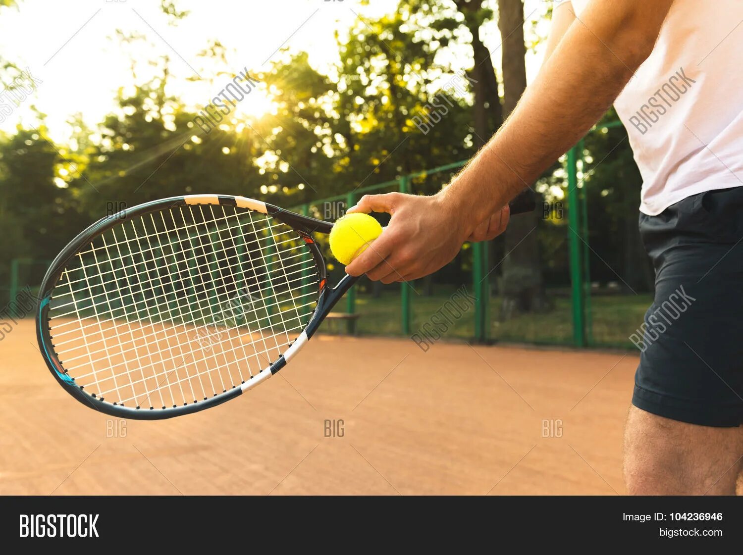I want to play tennis