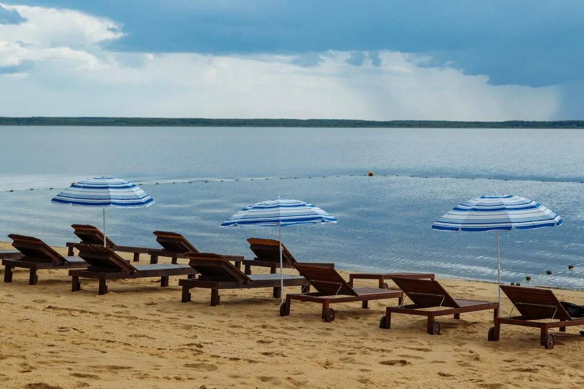 Отдых на рыбинском водохранилище недорого. Ларионово рыбинское водохранилище. База медведица брейтово. База отдыха медведица рыбинское. Рыбинск рыбинское море.