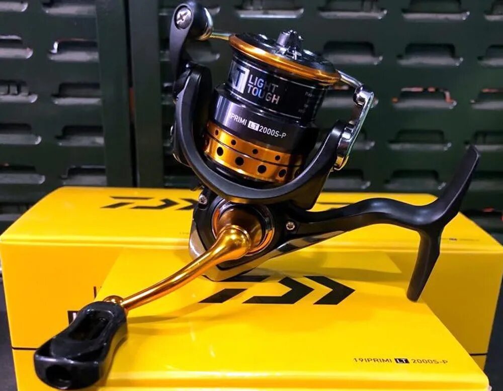 Daiwa 19 Iprimi lt. Катушка Daiwa 19 Iprimi lt 2000s-p. Daiwa Iprimi lt 2000. Катушка спиннинговая Daiwa Iprimi lt 1000.