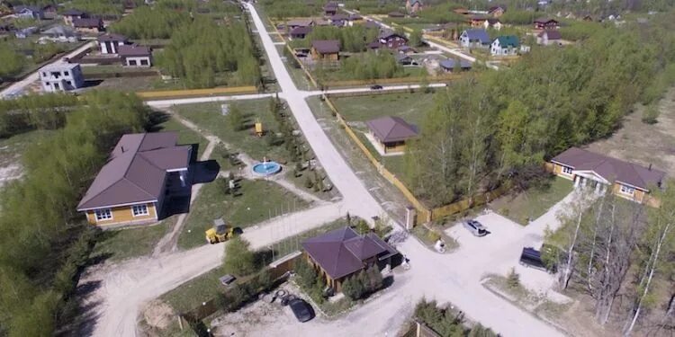 Поселок романовский. Романовский парк коттеджный поселок. Посёлок романовский парк. Поселок романовский. Поселок романовский.